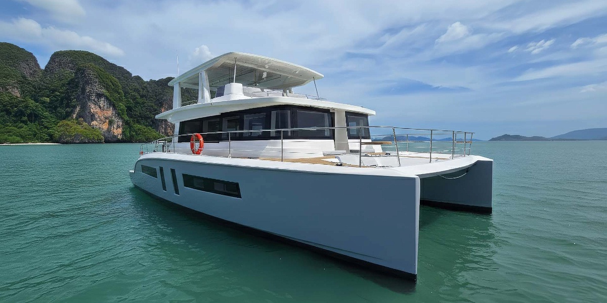 Аренда катамарана Akula 56 Power La Mer на Пхукете